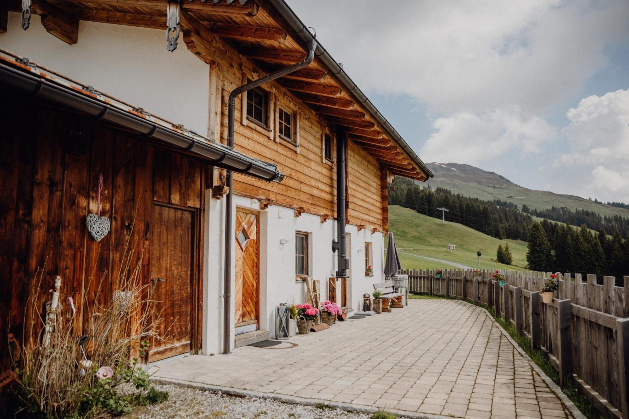 Wallegg Lodge - Alpine Premium Chalet - Ski In-Ski Out - Real Alpine Location Saalbach Buitenkant foto