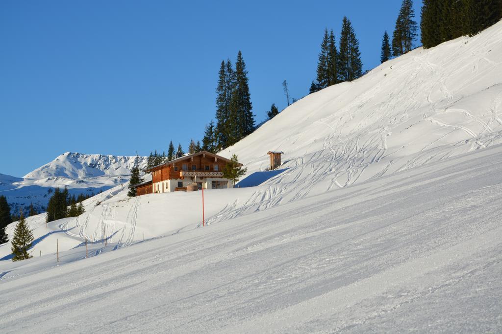 Wallegg Lodge - Alpine Premium Chalet - Ski In-Ski Out - Real Alpine Location Saalbach Buitenkant foto
