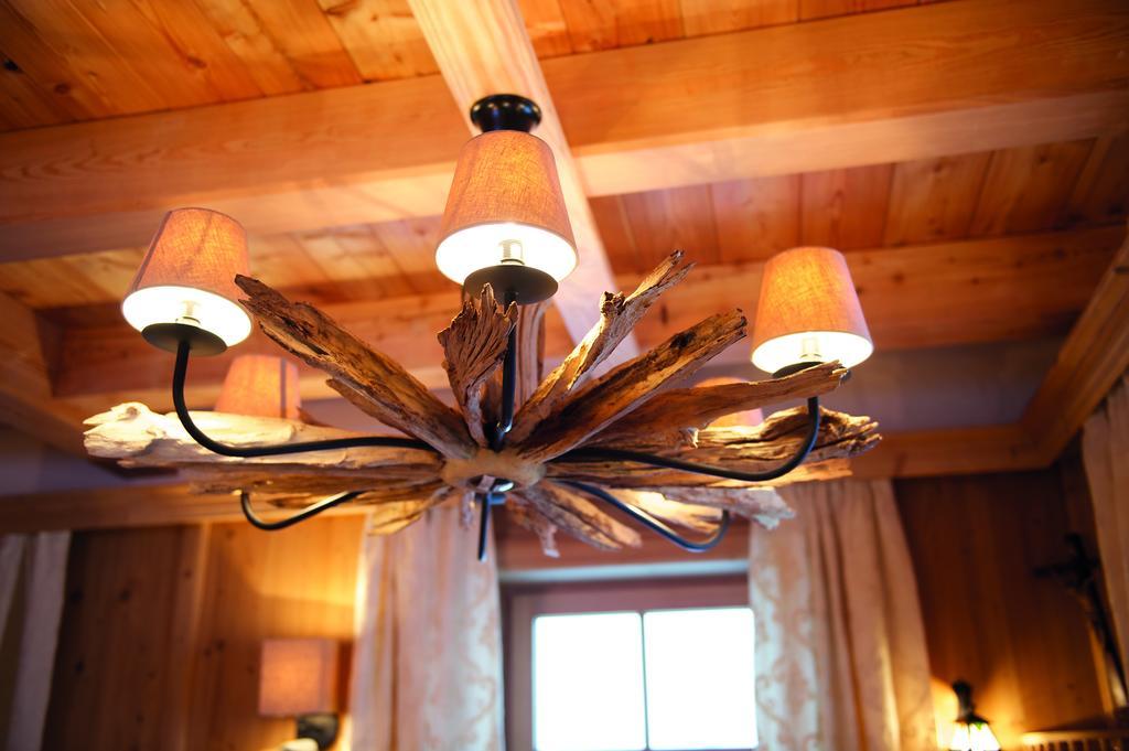 Wallegg Lodge - Alpine Premium Chalet - Ski In-Ski Out - Real Alpine Location Saalbach Buitenkant foto